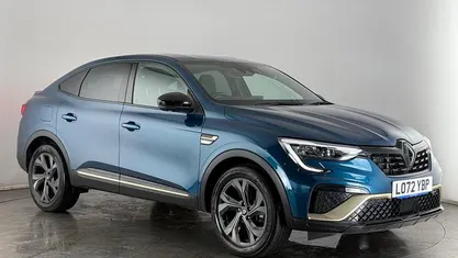 Used Renault Arkana Engineered 143 HP (105 kW) 2023 Blue SUV