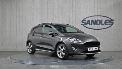 Usado Ford Fiesta Active 125 HP (91 kW) 2020 Cinzento Citadino