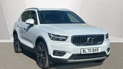Usado Volvo XC40 Inscription 197 HP (144 kW) 2021 SUV