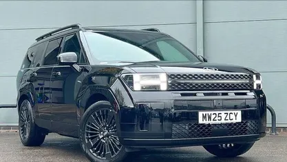 New 2025 Hyundai Santa Fe SUV | £47,980 (Fair price)