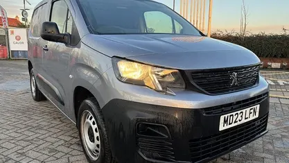 Used 2023 Peugeot Partner Premium MPV | £10,450 (Fair price)