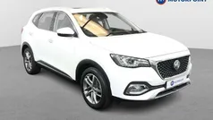 White Used 2022 MG HS Exclusive SUV | £14,999 (Fair price)