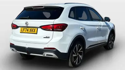 Używany MG ZS Trophy 196 KM (144 kW) 2024 Biały SUV