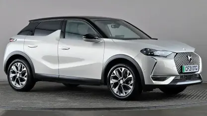 Usado DS Automobiles DS3 Crossback Ultra Prestige 100 kW (136 HP) 2021 Branco SUV