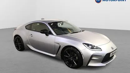 Used Toyota GR86 235 HP (172 kW) 2022 Silver Coupe