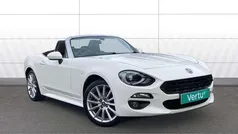 White Used 2016 Fiat 124 Spider Lusso Plus Cabriolet | £10,837 (Fair price)