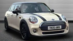 White Used 2015 Mini Cooper D Hatch Hatchback | £6,995 (Fair price)