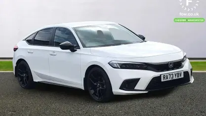 Used Honda Civic Sport 143 HP (105 kW) 2024 White Hatchback