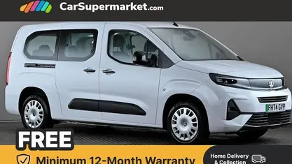 Used Vauxhall Combo Design Edition 100 kW (136 HP) 2026 MPV