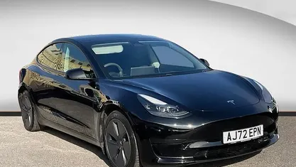 Usado Tesla Model 3 RWD 208 kW (283 HP) 2022 Preto Sedan