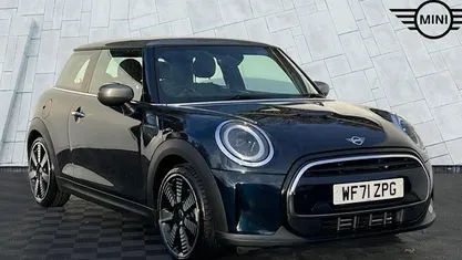 Used 2021 Mini Cooper Exclusive Hatchback | £18,095 (Fair price)