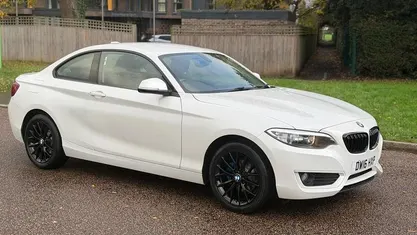 White Used 2015 BMW 218 Coupe | £7,495 (Fair price)