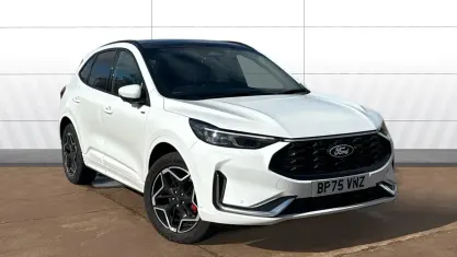 Begagnad Ford Kuga ST-Line X 243 HK (178 kW) 2025 Vit SUV