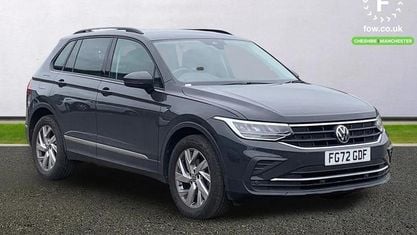 Używany VW Tiguan Life 131 KM (96 kW) 2022 Szary SUV