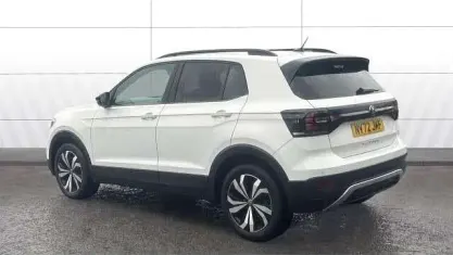 Second-hand VW T-Cross Black Edition 110 CP (80 kW) 2023 Alb SUV