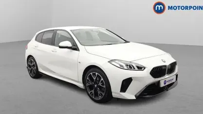 Używany BMW 120 M Sport 156 KM (114 kW) 2025 Biały Hatchback