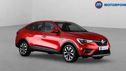 Used Renault Arkana Iconic 140 HP (102 kW) 2022 Red SUV