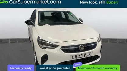 Used Vauxhall Corsa Design Edition 101 HP (74 kW) 2023 White Hatchback
