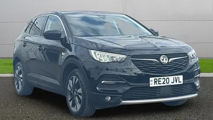 Used Vauxhall Grandland X 131 HP (96 kW) 2020 SUV