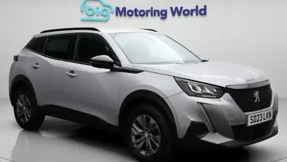 Używany Peugeot 2008 Active+ 101 KM (74 kW) 2023 Szary SUV