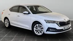 White Used 2023 Skoda Octavia SE L Hatchback | £15,595 (Fair price)