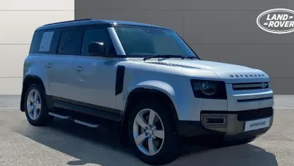 Used Land Rover Defender HSE Dynamic 300 HP (220 kW) 2024 SUV