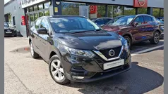 Black Used 2018 Nissan Qashqai Acenta Premium SUV | £10,450 (Fair price)