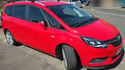 Używany Vauxhall Zafira Tourer SRi 140 KM (102 kW) 2018 Minivan