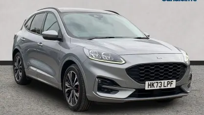 Used Ford Kuga ST-Line X 190 HP (139 kW) 2023 Solar silver (premium paint) SUV