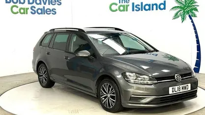 Used VW Golf VII SE 116 HP (85 kW) 2018 Estate