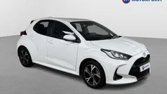 Used 2025 Toyota Yaris Hybrid Design Hatchback | £17,999 (Good price)