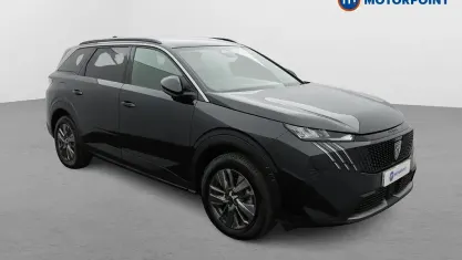 Begagnad Peugeot 5008 Allure 145 HK (106 kW) 2025 Svart SUV