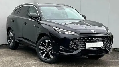 Black New 2025 MG HS Trophy SUV | £24,995 (Fair price)