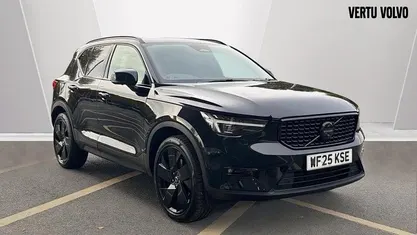 Used 2025 Volvo XC40 Ultra SUV | £34,065 (Fair price)