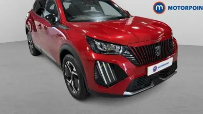 Usado Peugeot 2008 Allure 131 HP (96 kW) 2025 Vermelho SUV