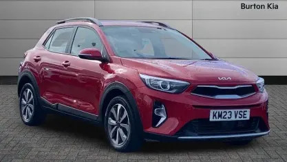 Używany Kia Stonic 101 KM (74 kW) 2024 SUV