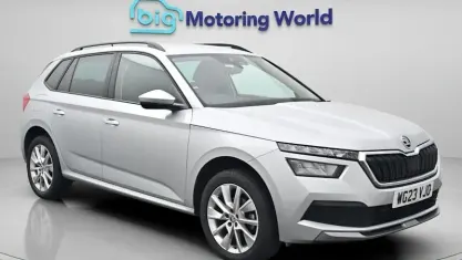 Used Skoda Kamiq SE Drive 95 HP (69 kW) 2023 Silver SUV