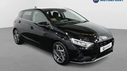 Used Hyundai i20 Premium 101 HP (74 kW) 2025 Black Hatchback