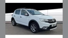 Used 2018 Dacia Sandero Lauréate Hatchback | £6,875 (Fair price)