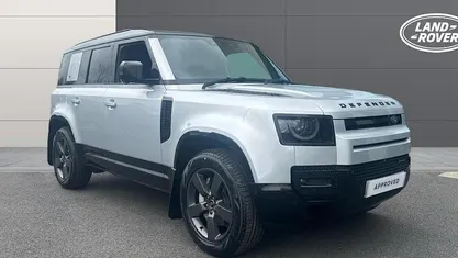 Used Land Rover Defender HSE Dynamic 300 HP (220 kW) 2024 SUV