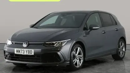 Used VW Golf VIII R-line 131 HP (96 kW) 2024 Hatchback