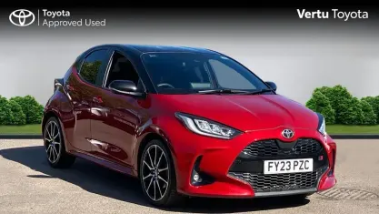 Second-hand Toyota Yaris Hybrid Sport 116 CP (85 kW) 2023 Hatchback