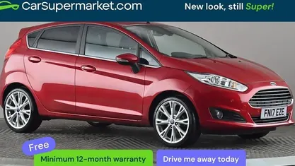 Begagnad Ford Fiesta Titanium X 125 HK (91 kW) 2017 Röd Halvkombi