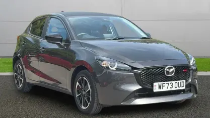 Begagnad Mazda 2 Homura-Aka 90 HK (66 kW) 2024 Grå Halvkombi