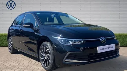 Used VW Golf VIII Style 150 HP (110 kW) 2023 Hatchback