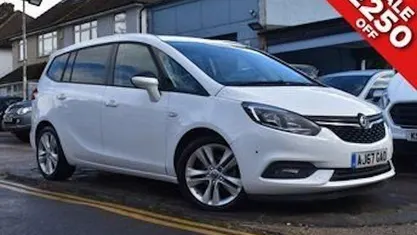 White Used 2018 Vauxhall Zafira Tourer SRi MPV | £5,500 (Good price)