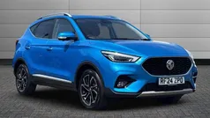 Battersea blue Used 2024 MG ZS Exclusive Sedan | £15,195 (Fair price)