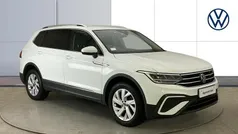 White Used 2023 VW Tiguan Allspace Life SUV | £25,500 (Fair price)