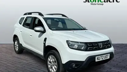 Used Dacia Duster Comfort 91 HP (66 kW) 2022 White SUV