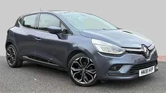 Used 2018 Renault Clio IV Signature Hatchback | £6,440 (Fair price)